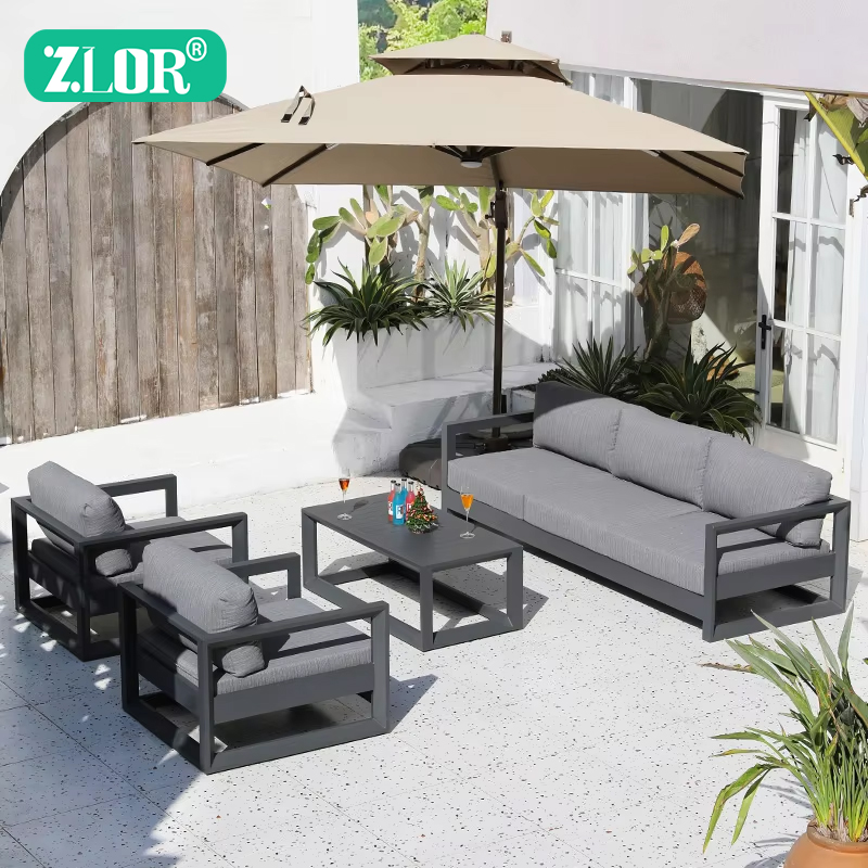 Outdoor Furniture Quality - Set di Divani da Esterno di